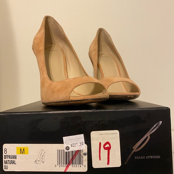 Brian Atwood Heels - Picture 9 of 11